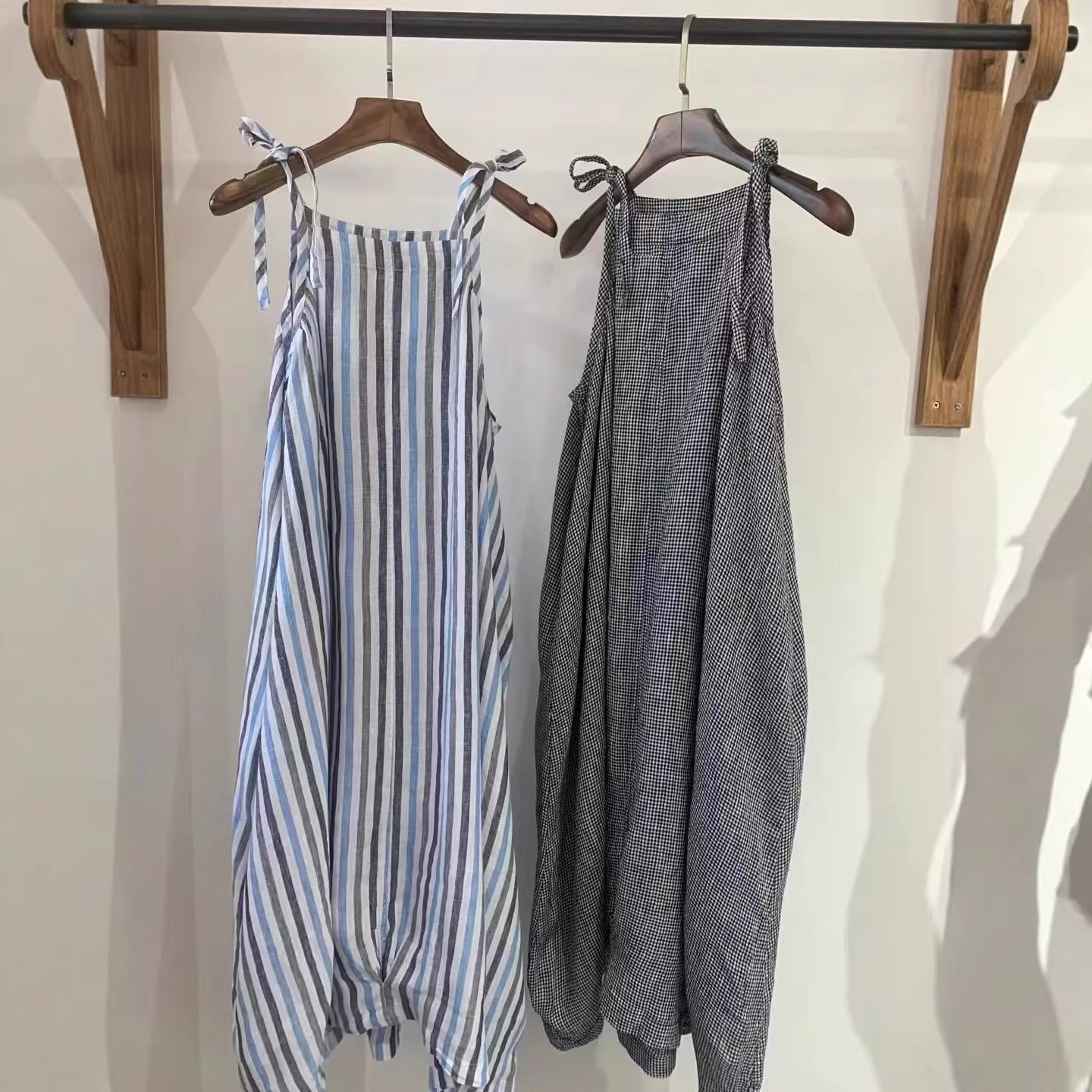 日系亚麻吊带裙夏季新款宽松百搭甜美减龄文艺小众叠穿系带背心裙