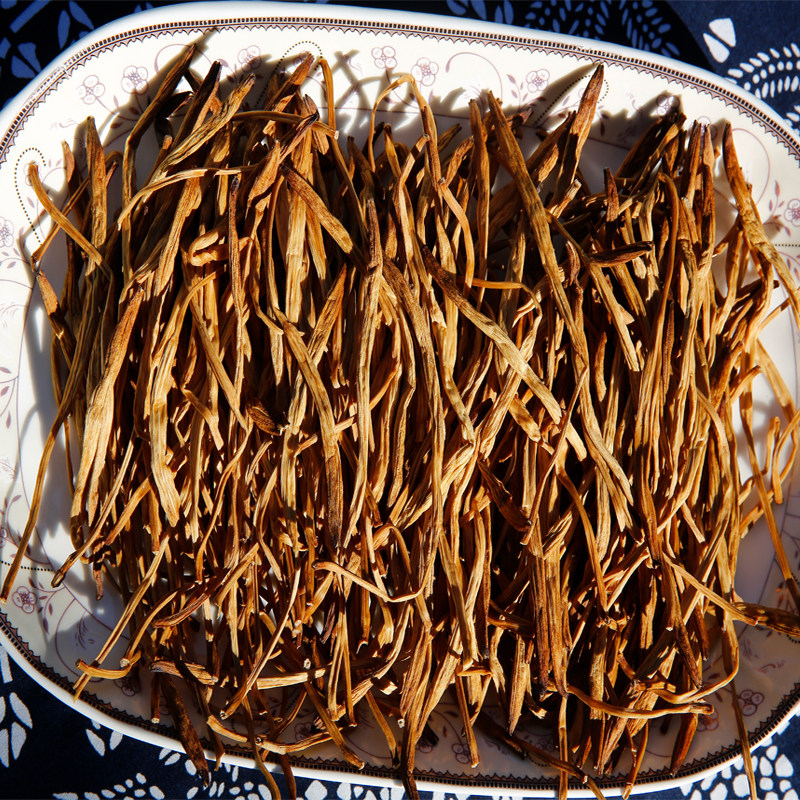 农家自晒无硫黄花菜干货特级金针菜天然土特产煲汤炒菜包邮