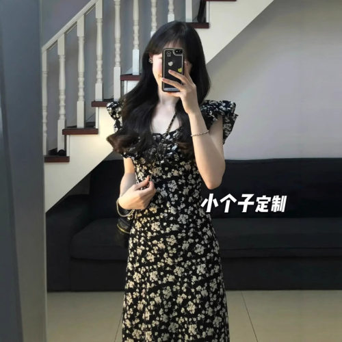 夏季小矮个子高级感碎花连衣裙女收腰法式小飞袖a字中长裙xs显高