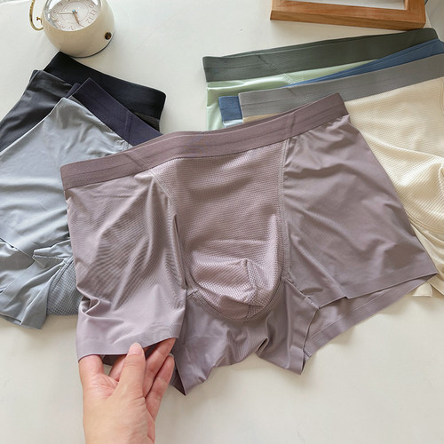 V形网眼透气孔内裆自带凉感