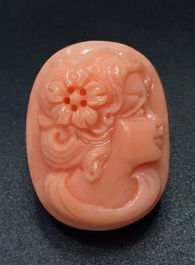 七宝珊瑚：精工雕刻粉色卡梅奥 花纹精美，适合镶嵌或直接佩戴