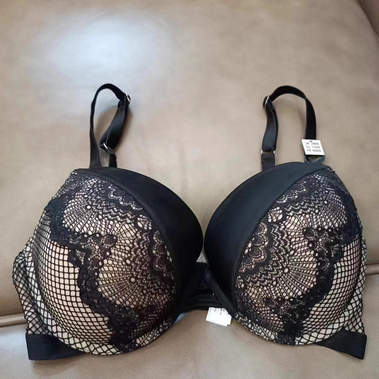 艾塔丽丝  英国单NE*LOO* 女士内衣下厚上薄蕾丝性感文胸适合75E