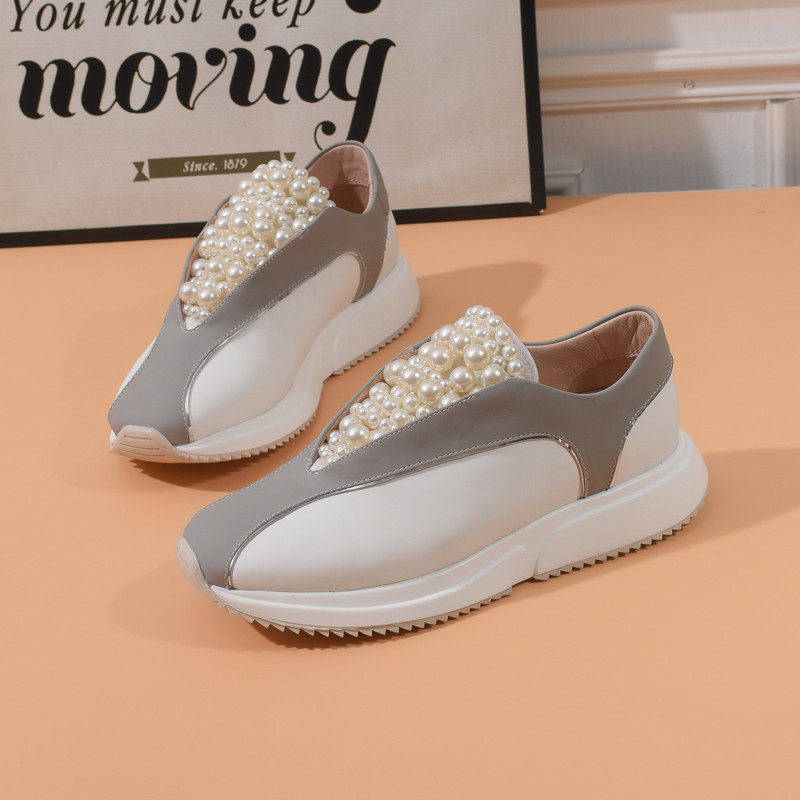 Star of the same paragraph Pearl Single shoes Lok Fu shoes genuine leather A pedal motion leisure time Fairy Wind Flat bottom Muffin White shoesin the Women's Shoes, Low shoes  category - from Buy2taobao.com to provide professional Taobao agent buy service
