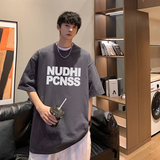 深灰色
