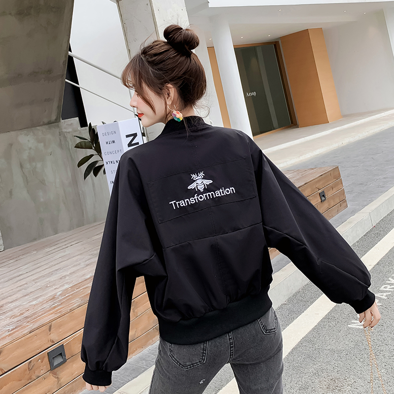 Short Jacket Women's early autumn 2021 new Korean loose small Baseball Jacket short bat sleeve spring and autumn jacket