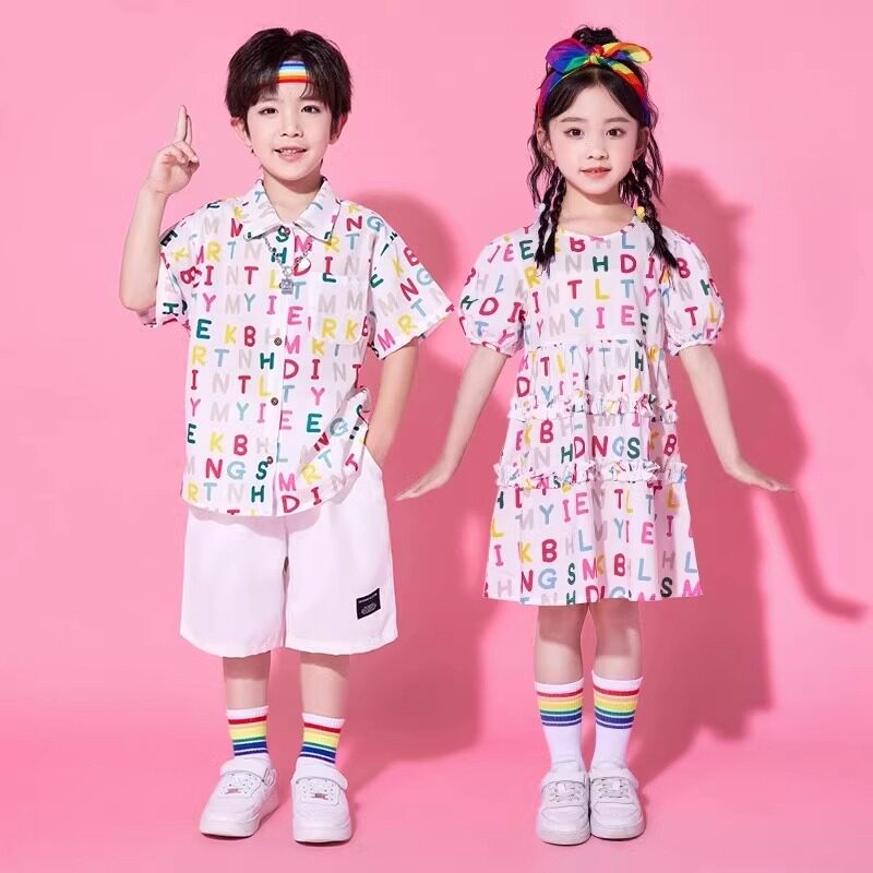 六一儿童啦啦队演出服小学生表演套装幼儿园可爱风字母连衣裙