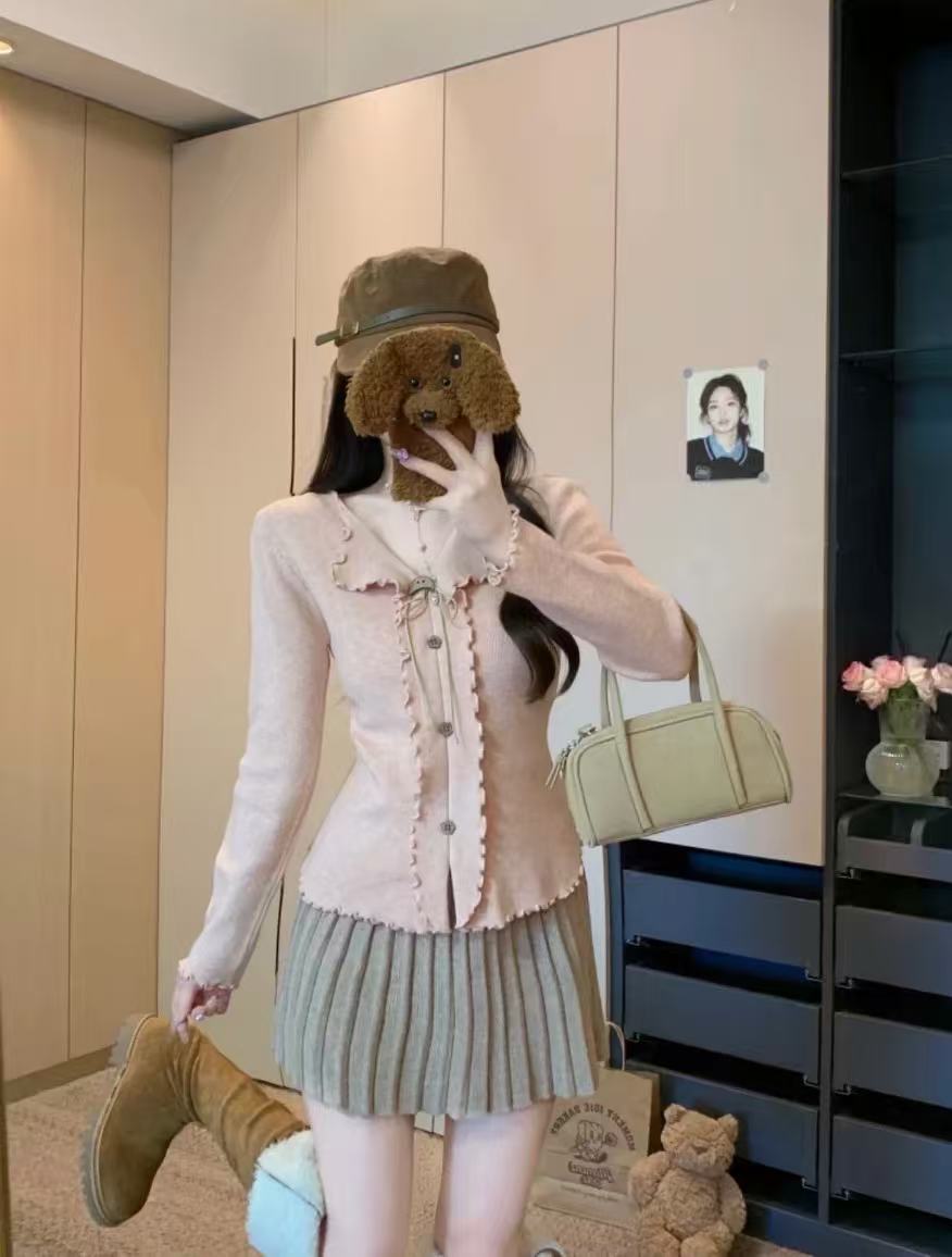 纯欲V领木耳边德绒长袖T恤女春秋新款纽扣修身显瘦内搭打底衫上衣