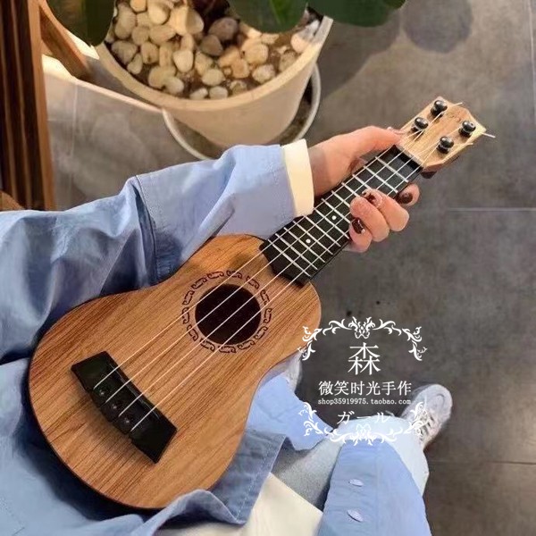 仿木尤克里里男女初学者儿童学生成人乐器小吉他玩具乌克丽丽男女
