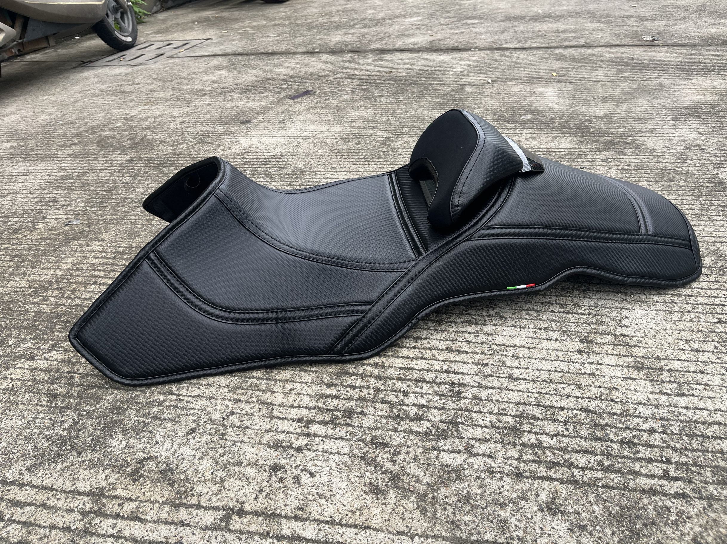 适用于 春风配件改装国宾CF650坐垫套  650MT加软加厚套