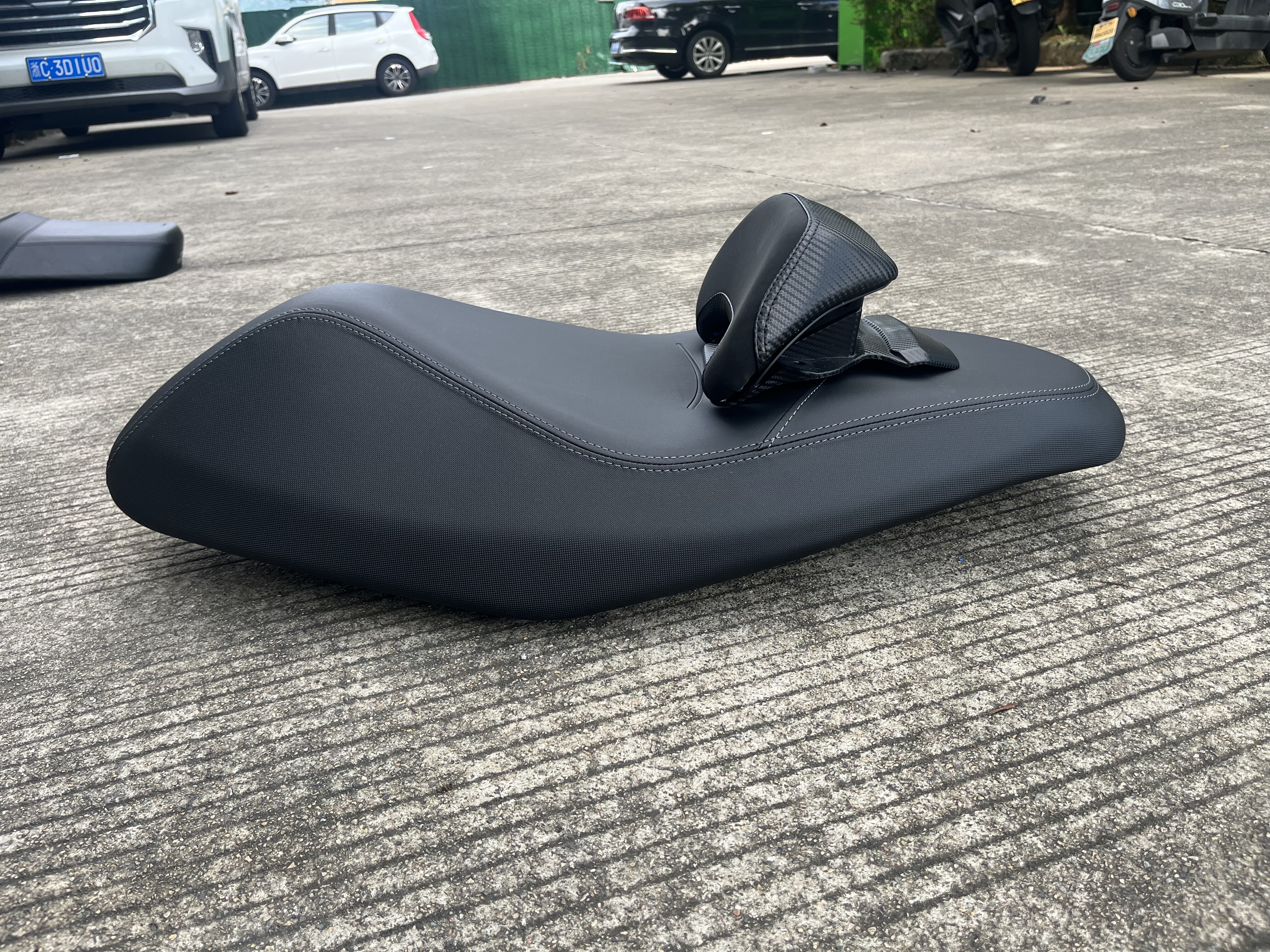 适用于20款三阳DRG BT 158摩托车坐垫改装腰靠 150改装配件靠背