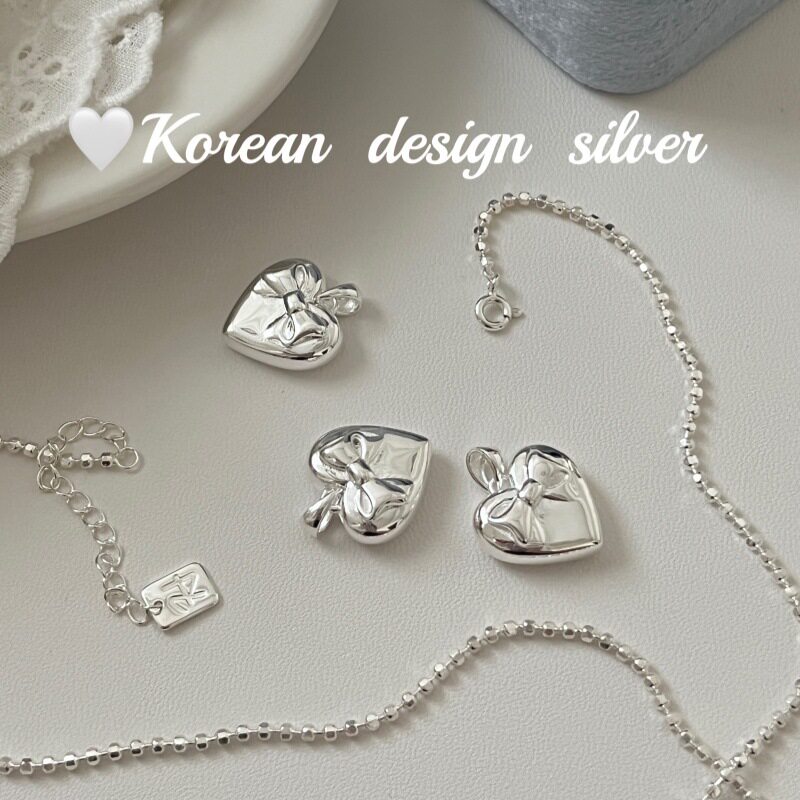 韩国ins小众简约饰品 S925纯银蝴蝶结爱心吊坠女款高级感简约气质