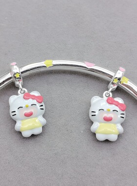 S925纯银滴胶可爱开心KT猫吊坠女挂件串珠卡通立体坠子DIY银饰品