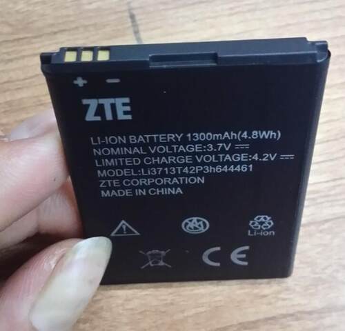 中兴  V779 dtac Joey Jump 2 LI3713T42P3H644461手机电池 电板
