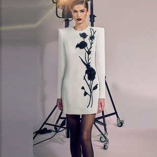 2025春秋新款欧美明星时尚重工立体花朵钉珠连衣裙名媛气质小礼服