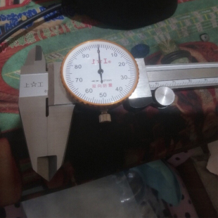 二手闲置特价工业级上工成量不锈钢带表卡尺高精度0-150MM 0.02mm