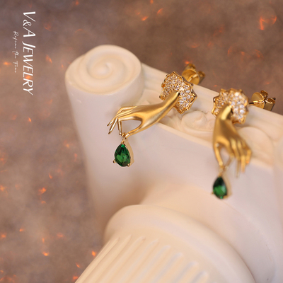 VA珠宝手先锋K金设计师