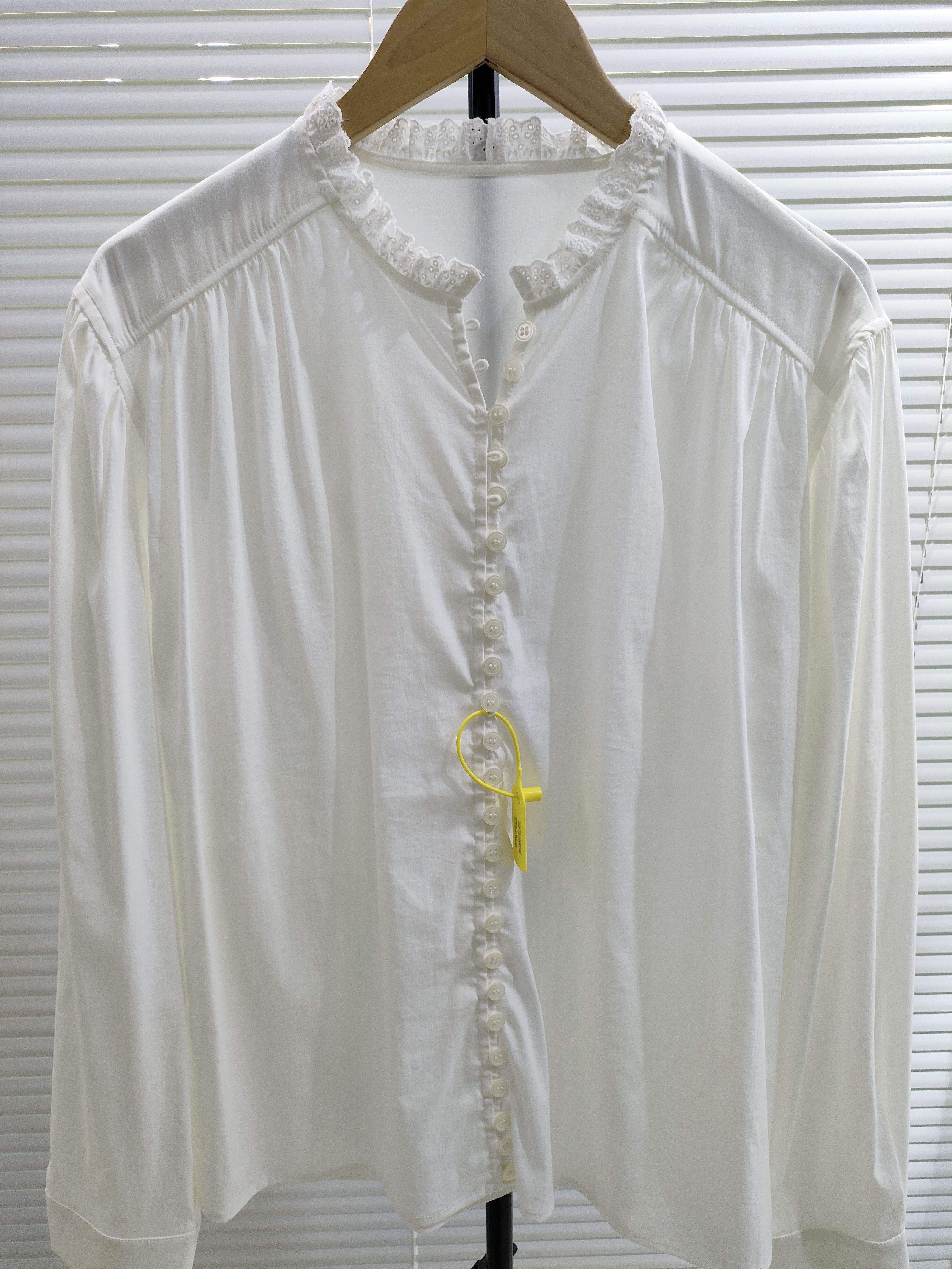 法式长袖白色衬衫女设计感小众衬衣蕾丝立领上衣2025秋新品复古潮