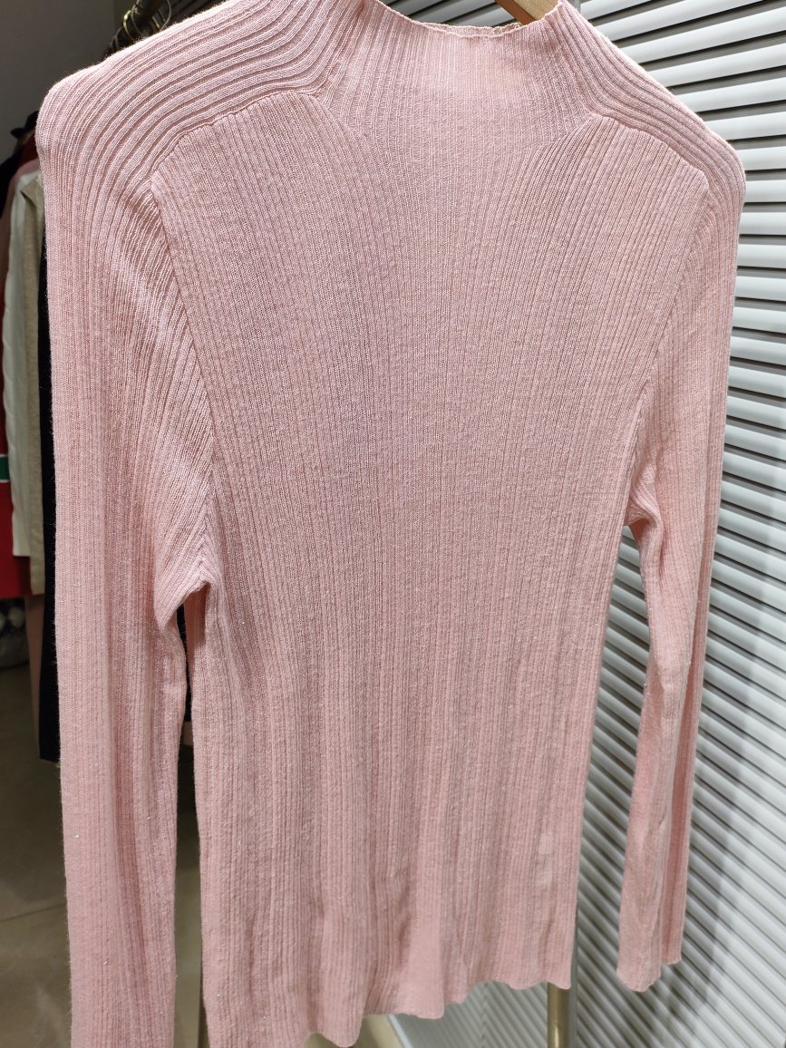 2024半高领羊毛衫无压针织打底衫美丽奴羊毛无缝一体毛衣舒适显瘦