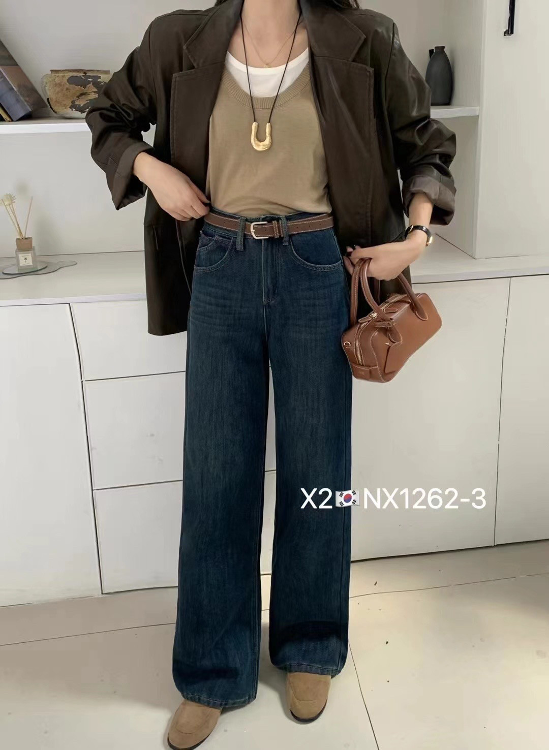 X2秋冬加绒简约复古窄版高腰休闲宽松柔软拖地直筒牛仔裤ins潮款