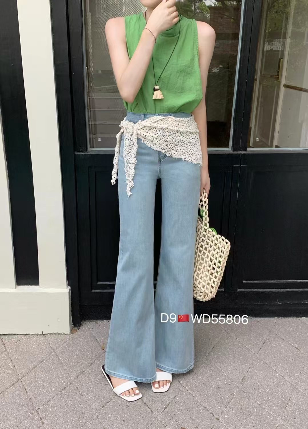 ins夏季热销爆款浅色设计感蕾丝巾高腰显瘦百搭不贴腿微喇牛仔裤