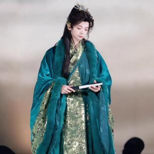 原创汉服男装织金道袍裘衣秋冬2025新款提花暗纹烫金大袖大氅古装