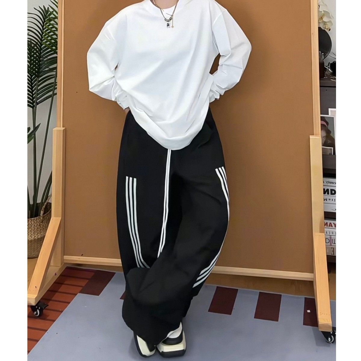 现货男女三条杆休闲裤8687p45，男装休闲裤，星座517-5