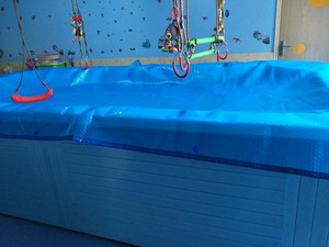 泳池保温膜覆盖膜 婴儿游泳池 保温膜 PE胶膜婴儿泳池设备 防尘膜