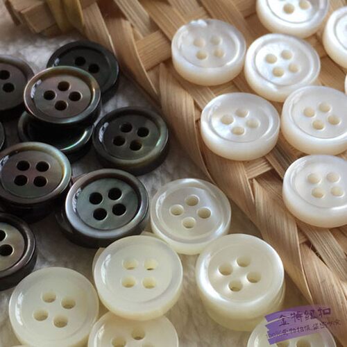 精品天然环保贝壳纽扣加厚通用