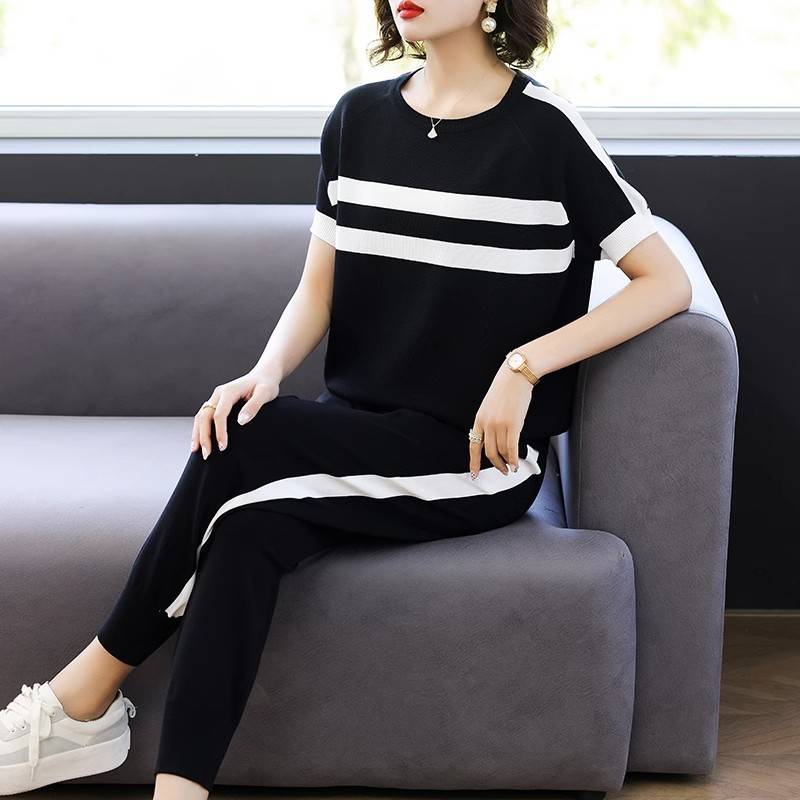 妈妈夏装休闲套装洋气中年妇女装短袖t恤上衣中老年冰丝运动服女