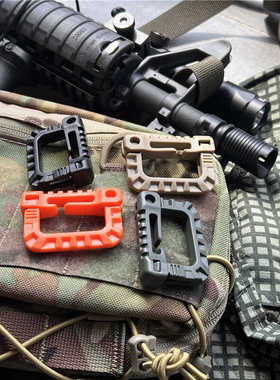战术配件MOLLE系统D扣轻量化扣件扣具 ITW战术背心背包配件中型扣