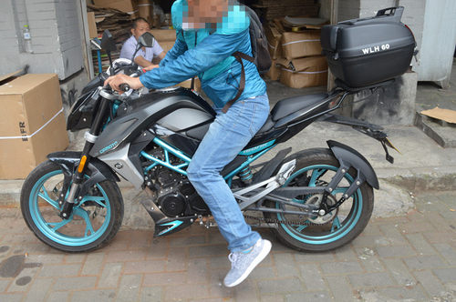适用于春风150尾架货架NK150后货架后备箱支架尾箱架尾架车架尾u.