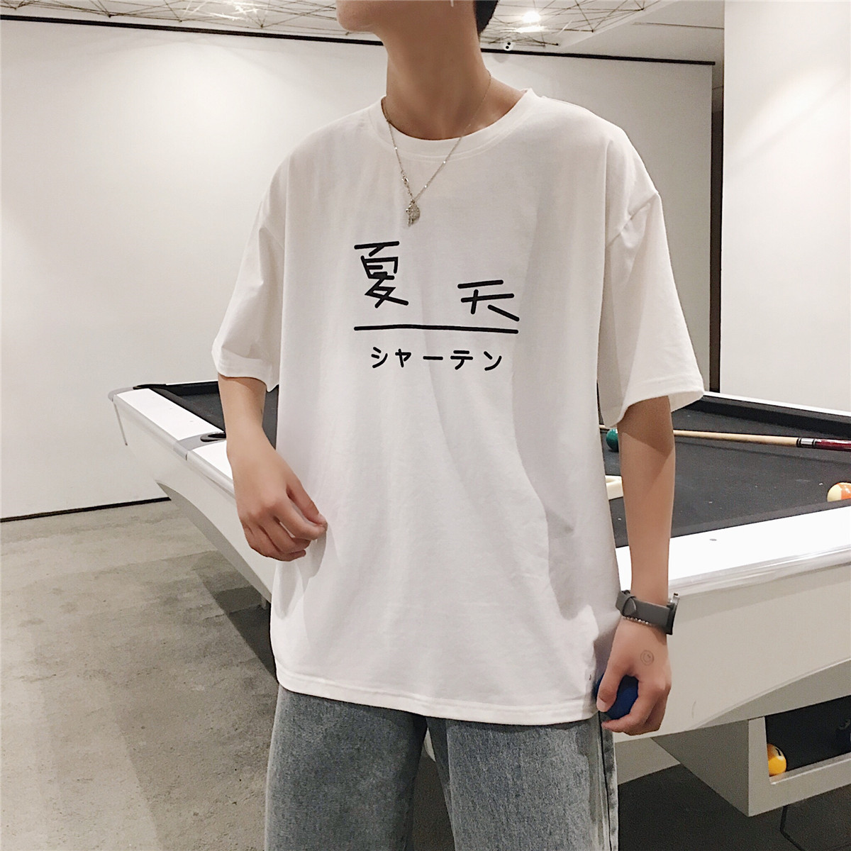 28.80元包邮港风圆领学生帅气短袖T恤夏季印花宽松半袖潮流ins圆领体恤上衣男