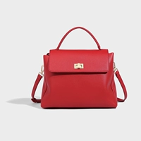 Подарочный пакет с красной коллекцией