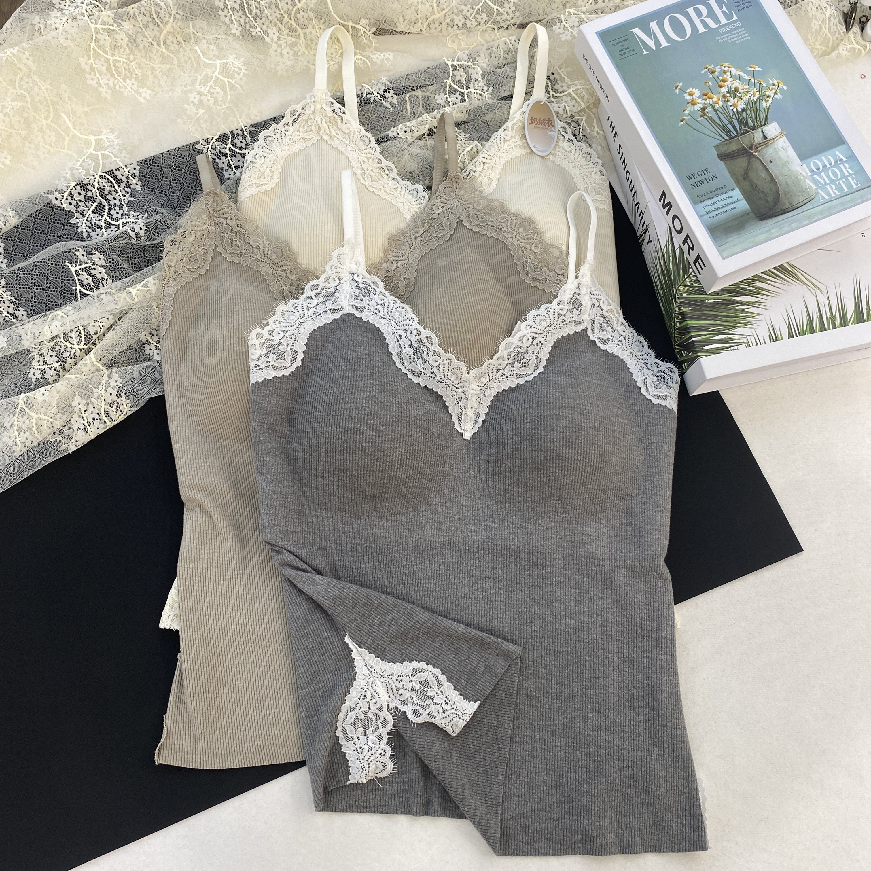 秋冬新款奶绒衣蕾丝边V领带胸垫打底保暖内衣修身显瘦吊带背心女,女士内衣/男士内衣/家居服,保暖背心,淘宝优惠券,粉丝福利购,淘宝优惠卷