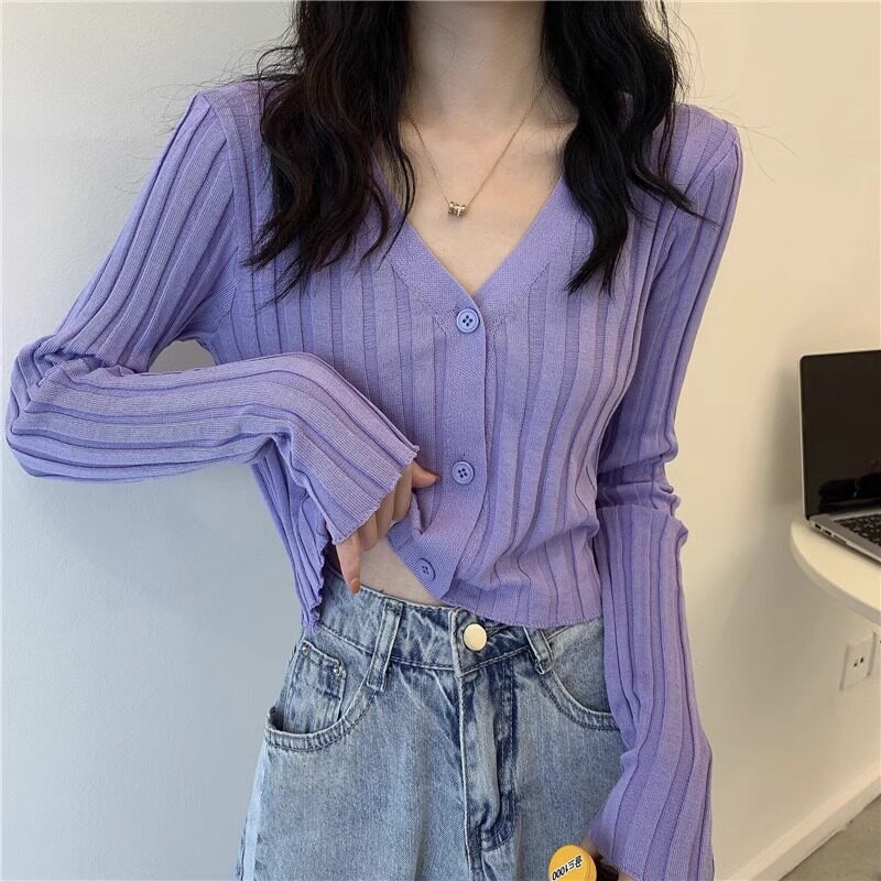 v领薄款针织衫女夏季新款冰丝防晒开衫长袖外搭短款上衣配高腰裤