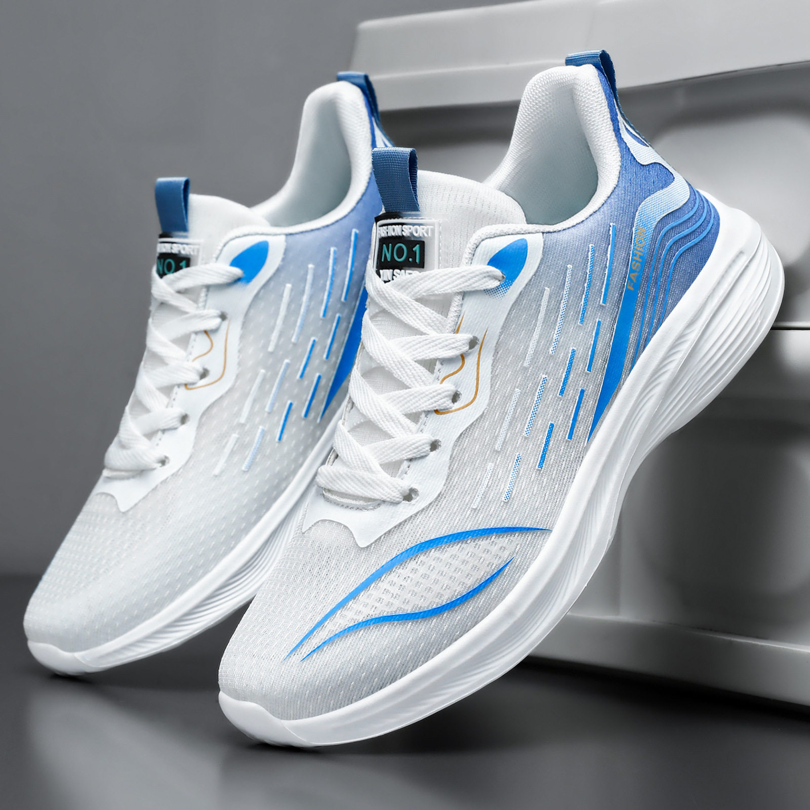 大码男鞋轻便男超轻减震运动鞋休闲鞋潮流时尚跑步鞋学生透气男鞋