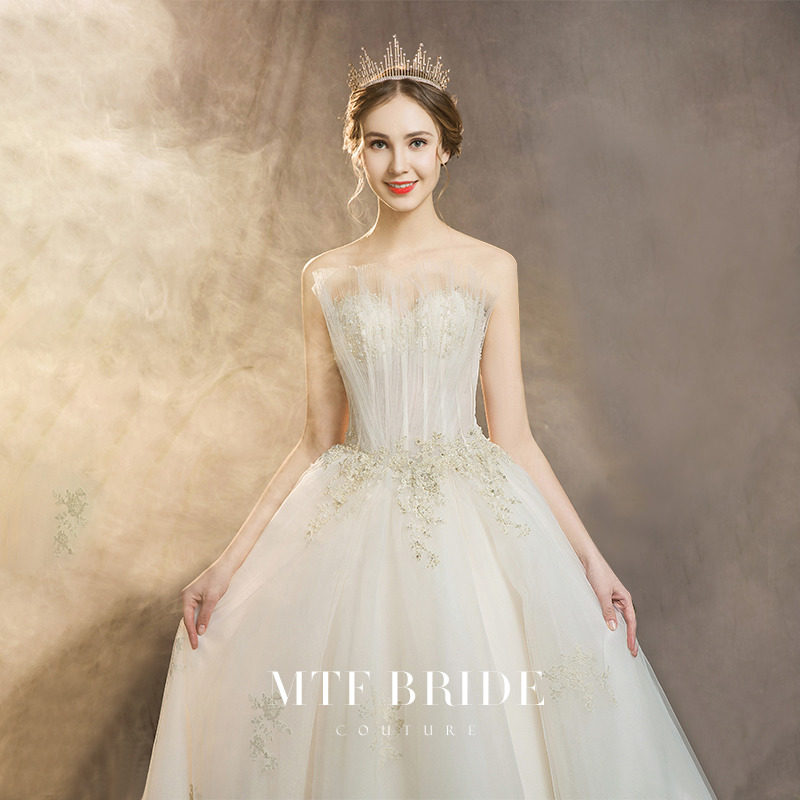 满庭芳【加纳的婚礼】贝壳婚纱礼服2020新款拖尾星空婚纱抖音婚纱