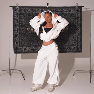 休闲宽松直筒长裤 线条撞色连帽拉链卫衣套装 两件套女 时尚 跨境女装