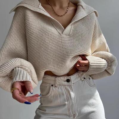 Loose fitting pullover women's short sweater秋冬套头短款毛衣