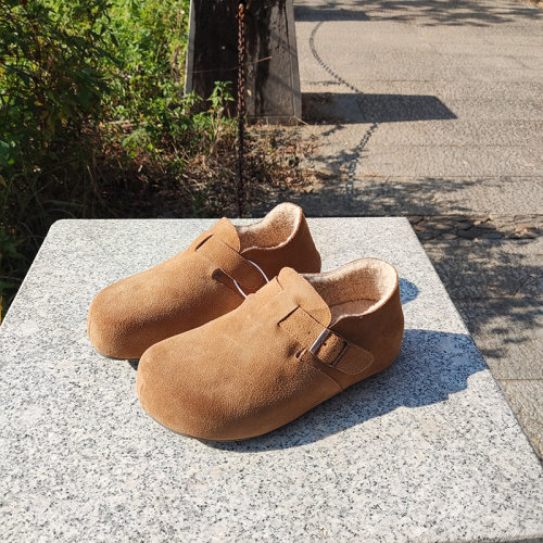 4.5CM跟高动态防水冬勃肯鞋