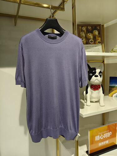 TRANDS短袖体恤LORO PIANA的桑蚕丝和棉混纺，吊牌价4280特价980