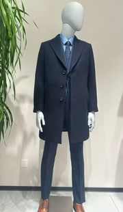 TRANDS山羊绒大衣 手感柔软.绒面丰满.光泽度非常好.