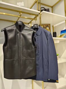 必入款！TRANDS风衣带皮马甲LORO PIANA的150支面料吊牌价15800