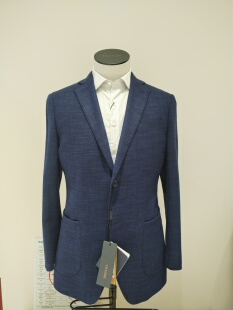 TRANDS山羊绒单上衣.意大利哥伦布面料。吊牌价15800特价4980