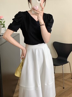 网红上衣气质百搭显瘦T恤女装 夏季 立体剪裁泡泡袖 V领修身 女士短袖