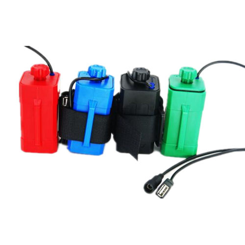 4节18650电池USB移动电源盒8.4V