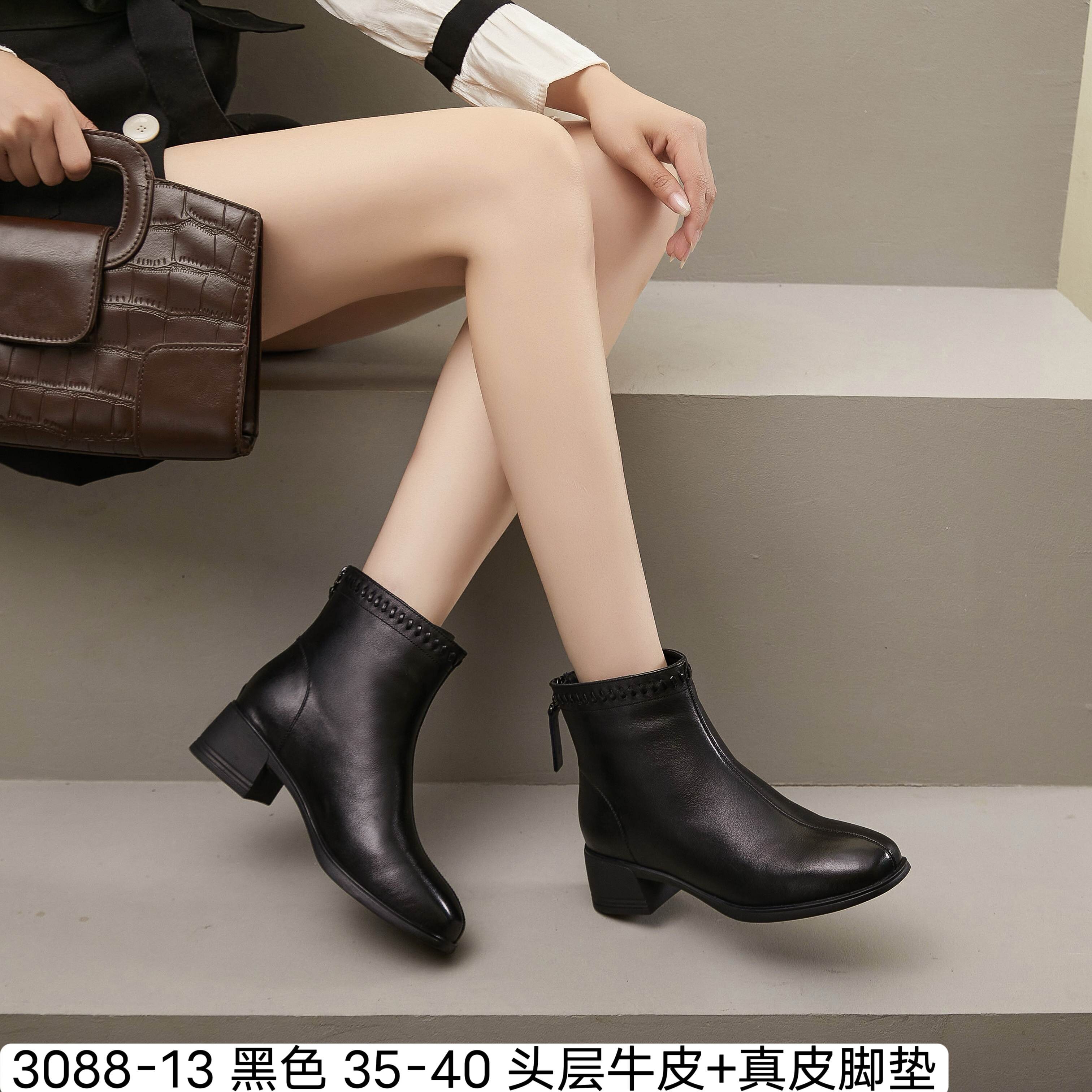 短靴女款2025新款百搭真皮增高小个子方头舒适粗跟后拉链切尔短靴