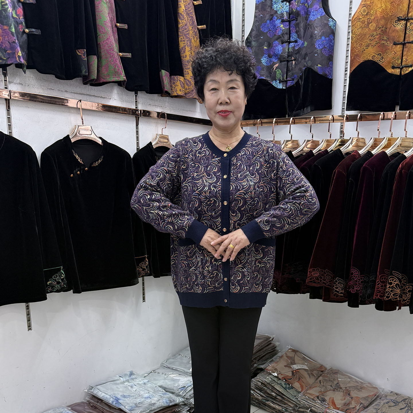 中老年奶奶针织开衫女秋冬大码宽松圆领花色毛衣外套老人外穿上衣