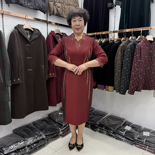 高级感喜婆婆参加婚礼连衣裙女2024秋冬优雅妈妈显瘦婚宴礼服红色