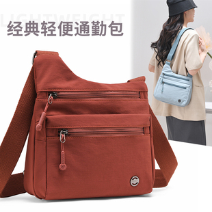 索亚特尼龙布斜挎包2025夏季新款女包大容量多隔层轻便单肩斜挎包